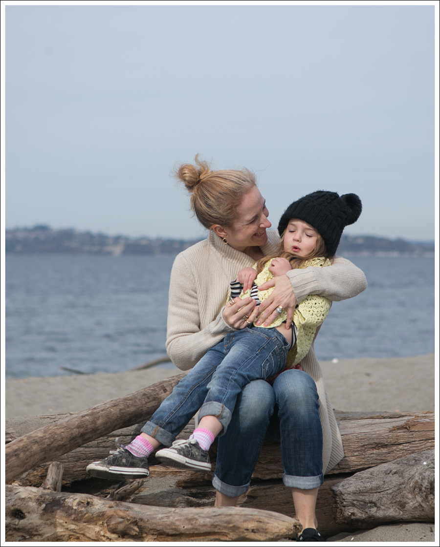 Blog Vince Draped Cardigan Free People Peplum Top Joes Jeans Black Superga-5