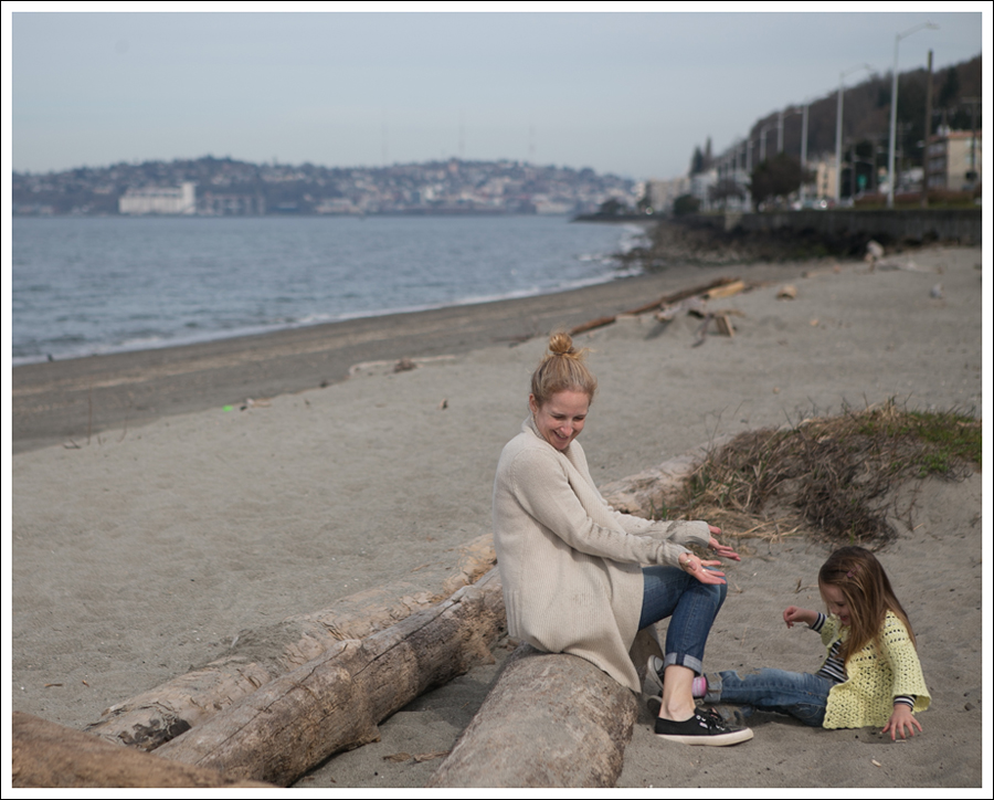 Blog Vince Draped Cardigan Free People Peplum Top Joes Jeans Black Superga-6