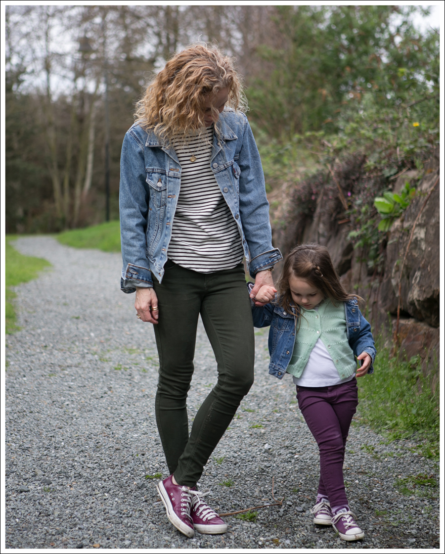 Blog Vintage Levis Jacket Zara Striped Sweatshirt Black Orchid Denim Converse-8