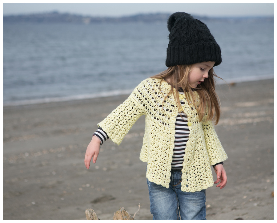 Blog Vintage Yellow Handknit Cardigan HM hat Tea Striped Tee Joes Jeans Black Converse-22