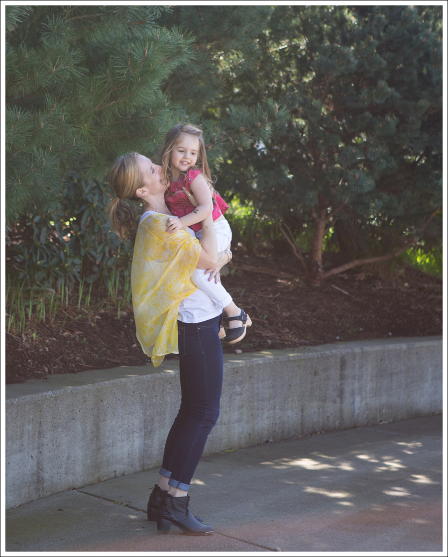 Blog Winter Kate Silk Kimono Zara Tank DL1961 Emma Cellar SixtySeven Booties-23