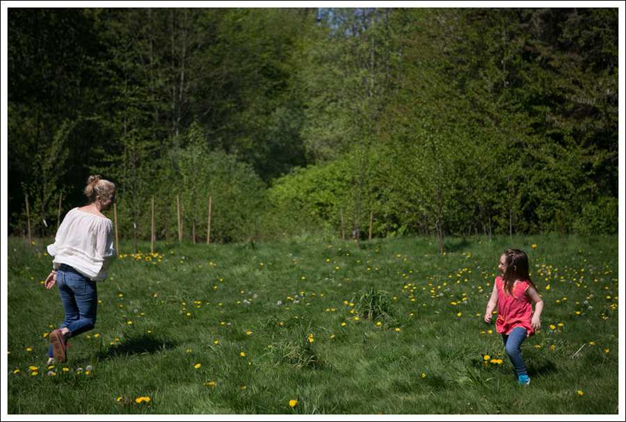 Blog Ascot Hart Ciel Boho Top 7FAM destroyed skinny NM70 Tennis Shoes-31