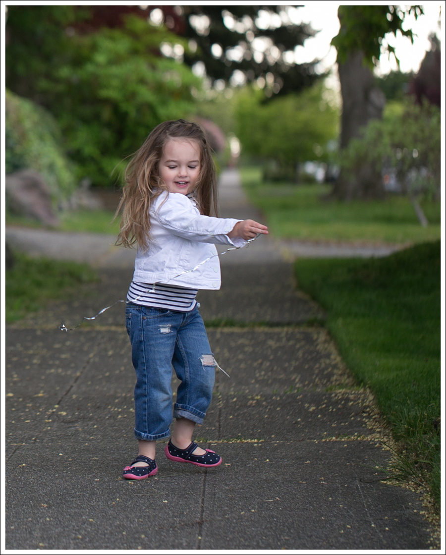 Blog Gapkids White Denim Jacket Mini Boden Striped tee DIY ripped Levis KK Canvas Slippers-3