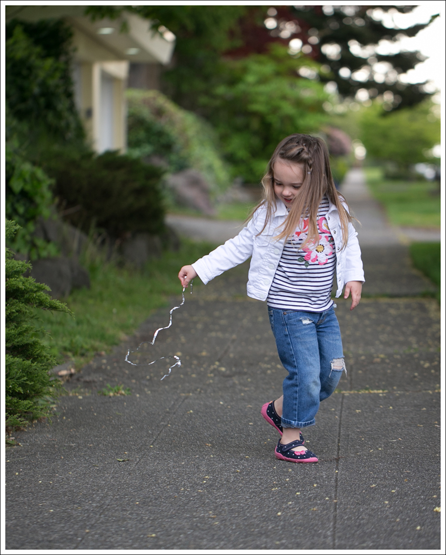 Blog Gapkids White Denim Jacket Mini Boden Striped tee DIY ripped Levis KK Canvas Slippers-5