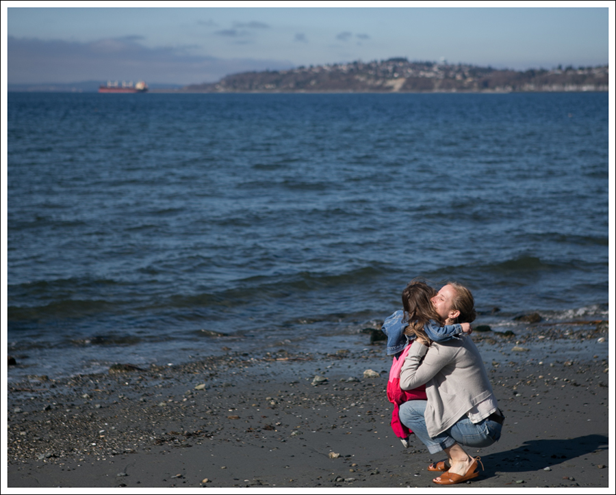 Blog Inhabit Cashmere StyleMint Tee Current Elliott Army Pant Kork-Ease Sandal-5