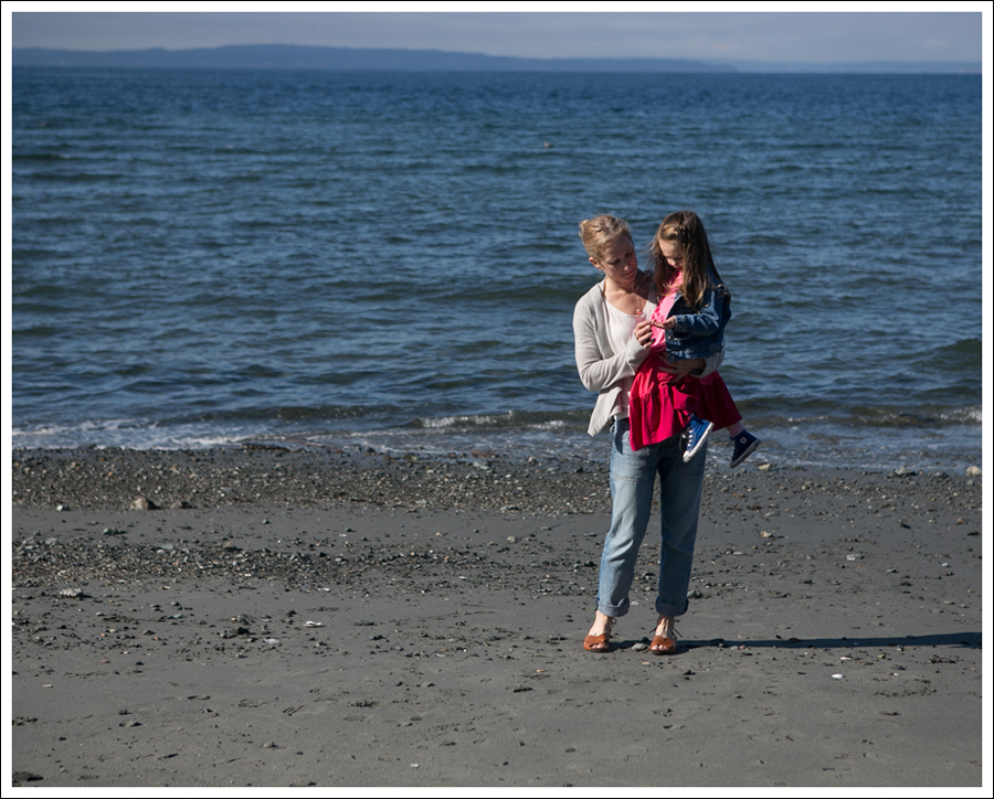 Blog Inhabit Cashmere StyleMint Tee Current Elliott Army Pant Kork-Ease Sandal-6