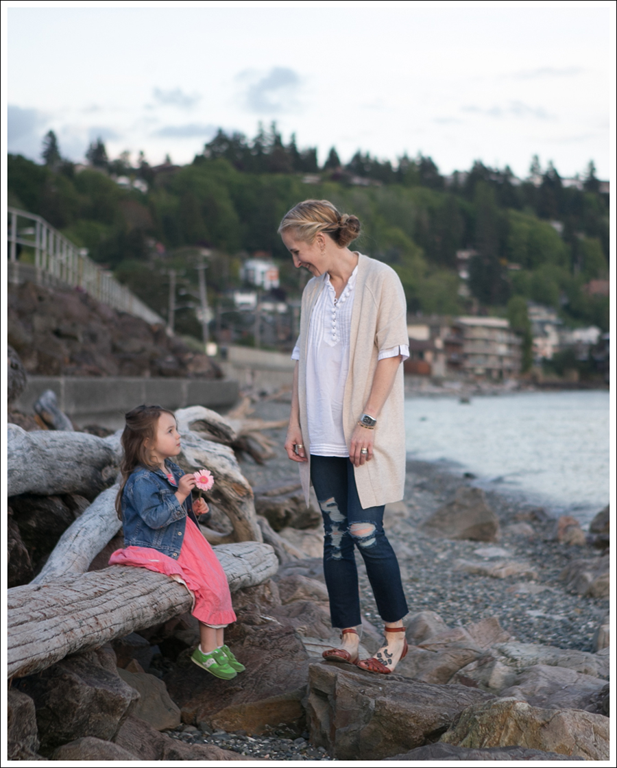 Blog Karoo Cashmere Cardigan Banana Republic Pom Pom Tunic J Brand Destroyed Skinny Mossimo Braided Sandals-10