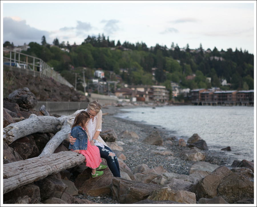 Blog Karoo Cashmere Cardigan Banana Republic Pom Pom Tunic J Brand Destroyed Skinny Mossimo Braided Sandals-12
