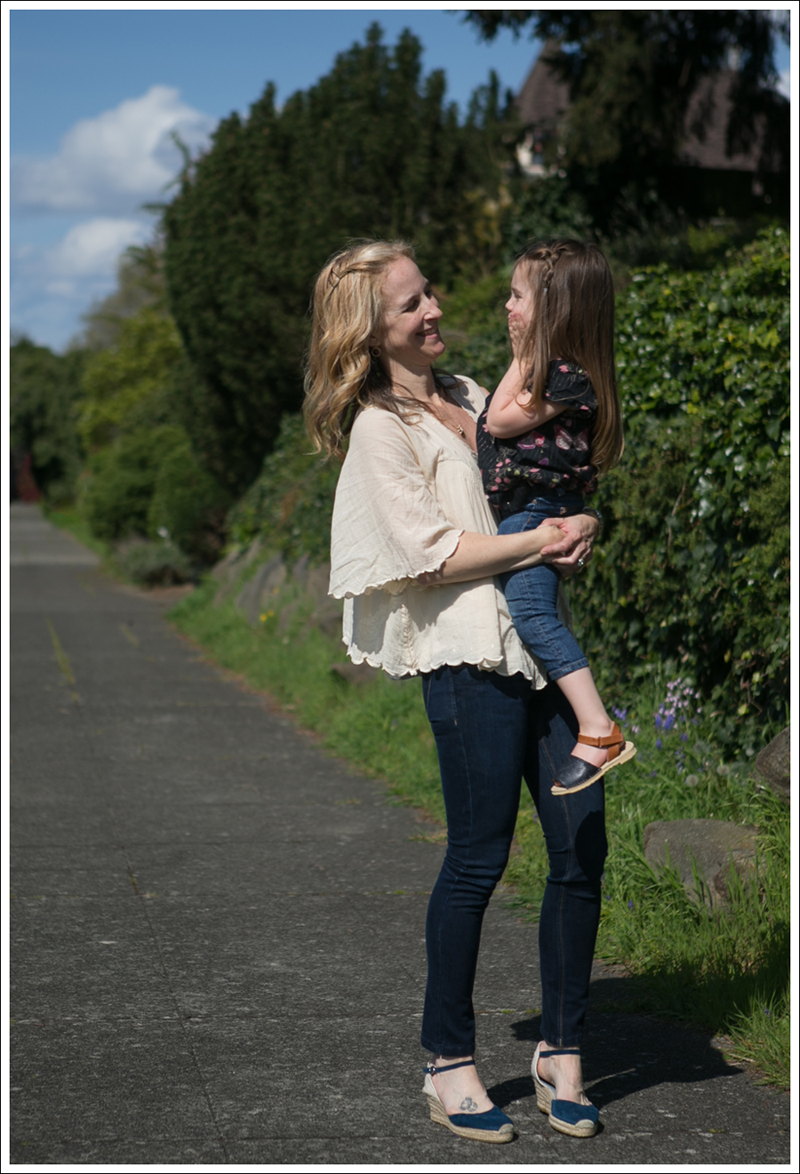 Blog See by Chloe Cream Scalloped top DL1961 Angel Faconnable Navy suede espadrilles-4