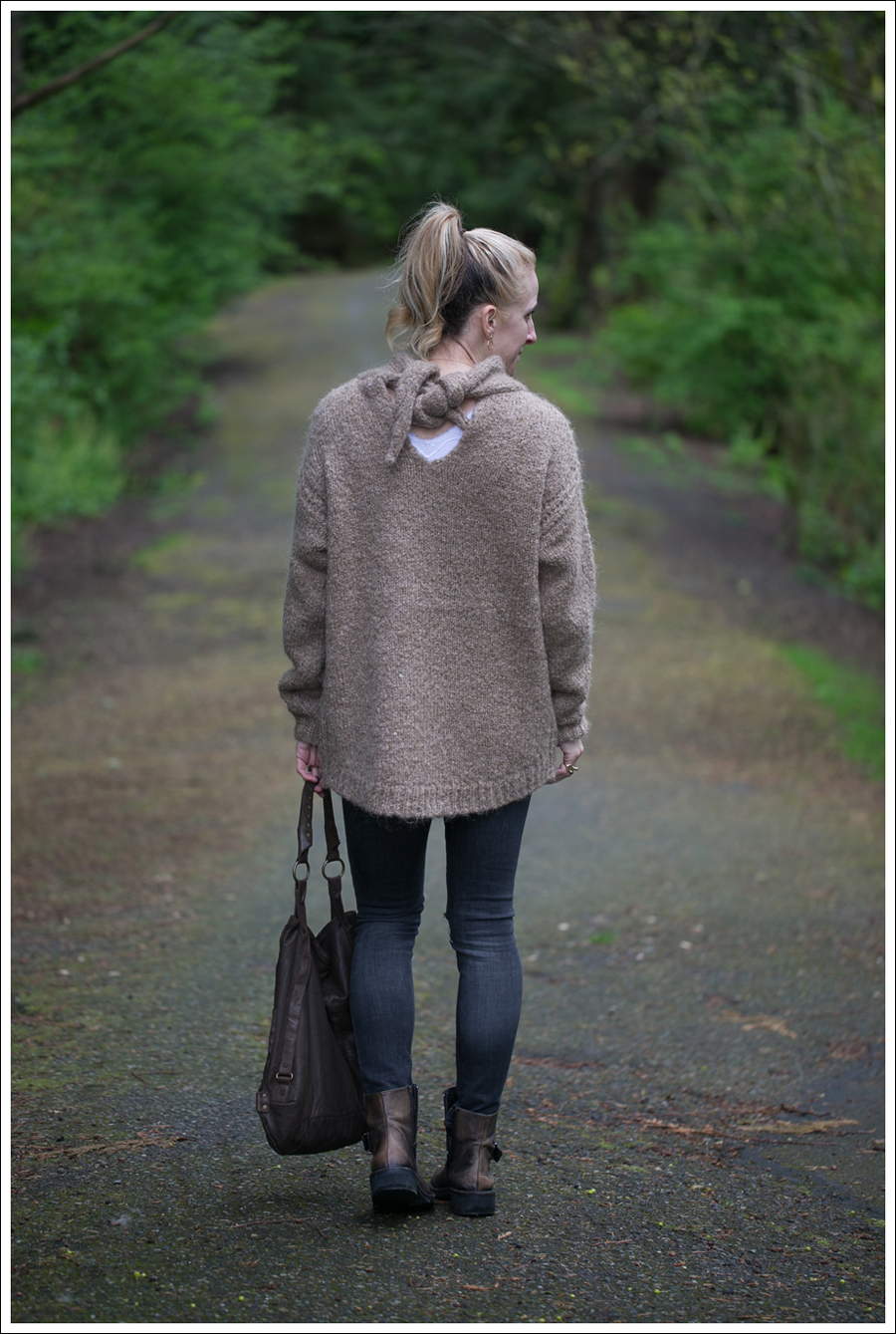 Blog Zara Tie Back Sweater Paige Destroyed Blue Heights Cafe Noir Boots Doma Leather Purse-4