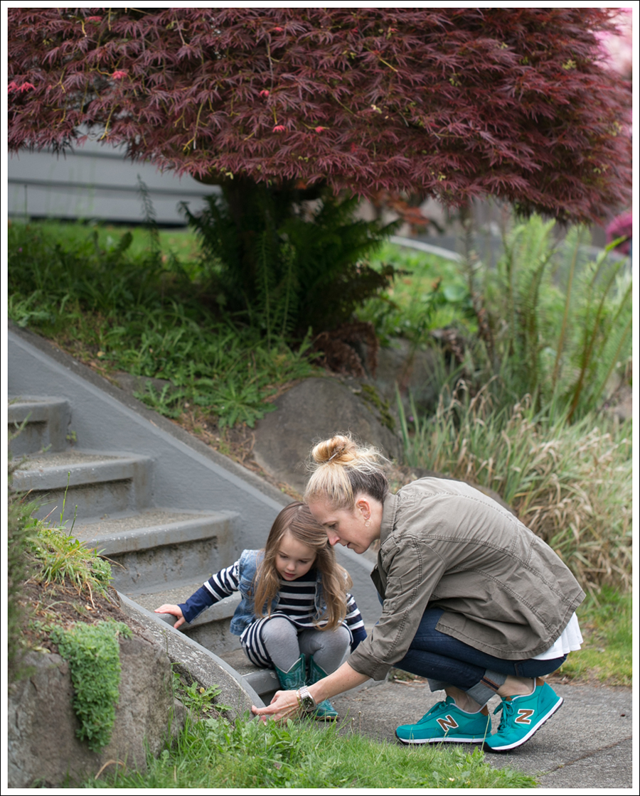 Blog blank nyc fitted military shirt Corner Shop Tee J Brand 812 Mid Rise Pencil Leg in Dark Vintage New Balance 501 Retro -21
