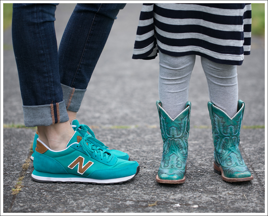 Blog blank nyc fitted military shirt Corner Shop Tee J Brand 812 Mid Rise Pencil Leg in Dark Vintage New Balance 501 Retro -24