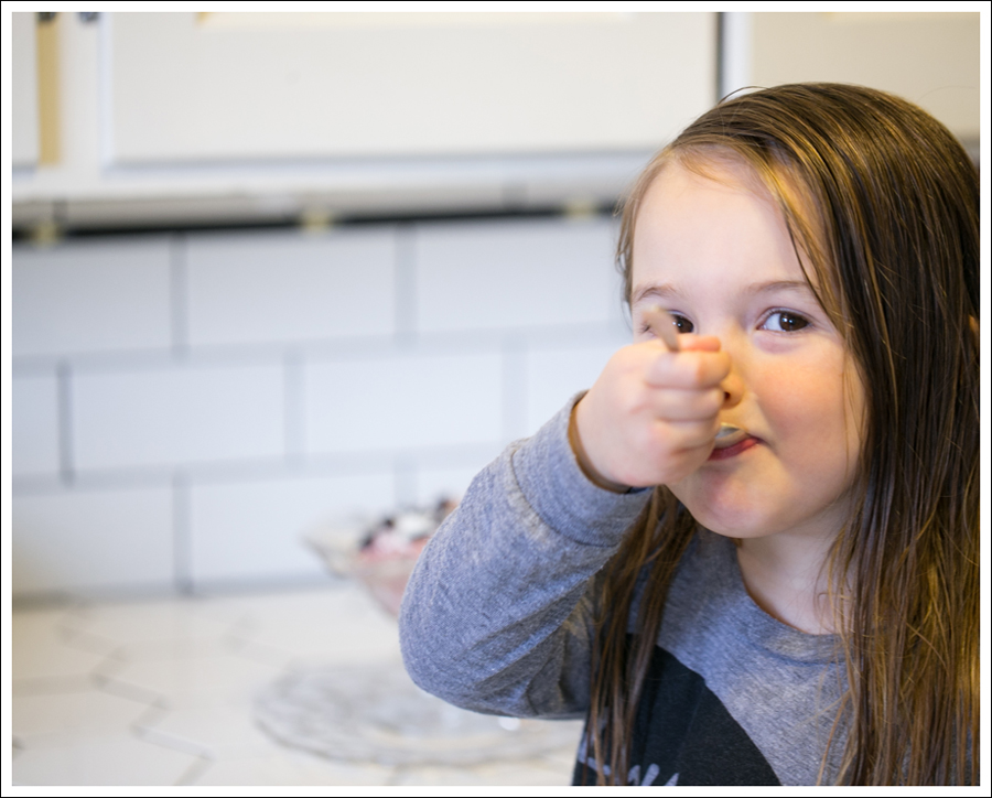 Blog Healthy Cherry Garcia Nice Cream-10