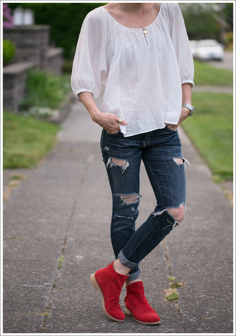 Blog Joie Nancy Peasant Blouse Current Elliott Destroyed Skinny Red Matisse Peyton Boots-3