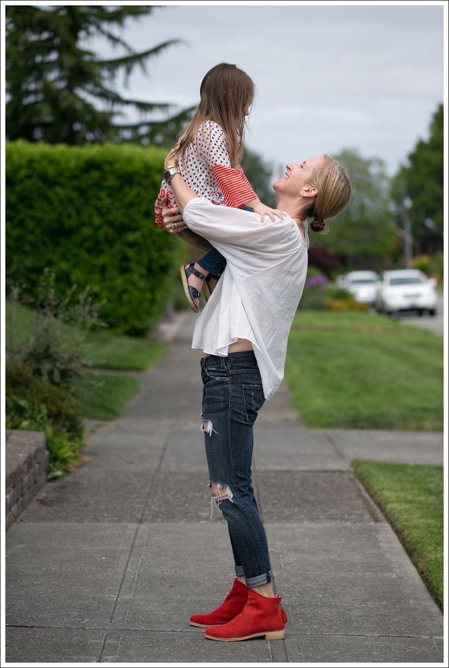Blog Joie Nancy Peasant Blouse Current Elliott Destroyed Skinny Red Matisse Peyton Boots-7