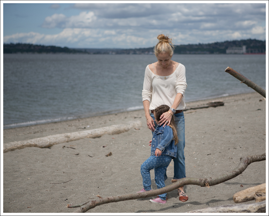 Blog Lady and the Sailor Drawstring Top Current Elliott Boyfriend Jeans Sunshadow Target Shauna Huarache-4