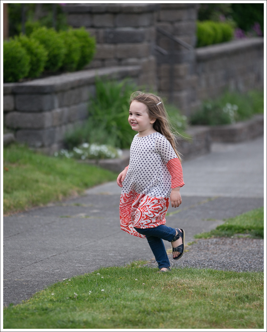 Blog YoBaby Tunic GapKids Jeggings Navy Saltwater Sun San Sandals-10