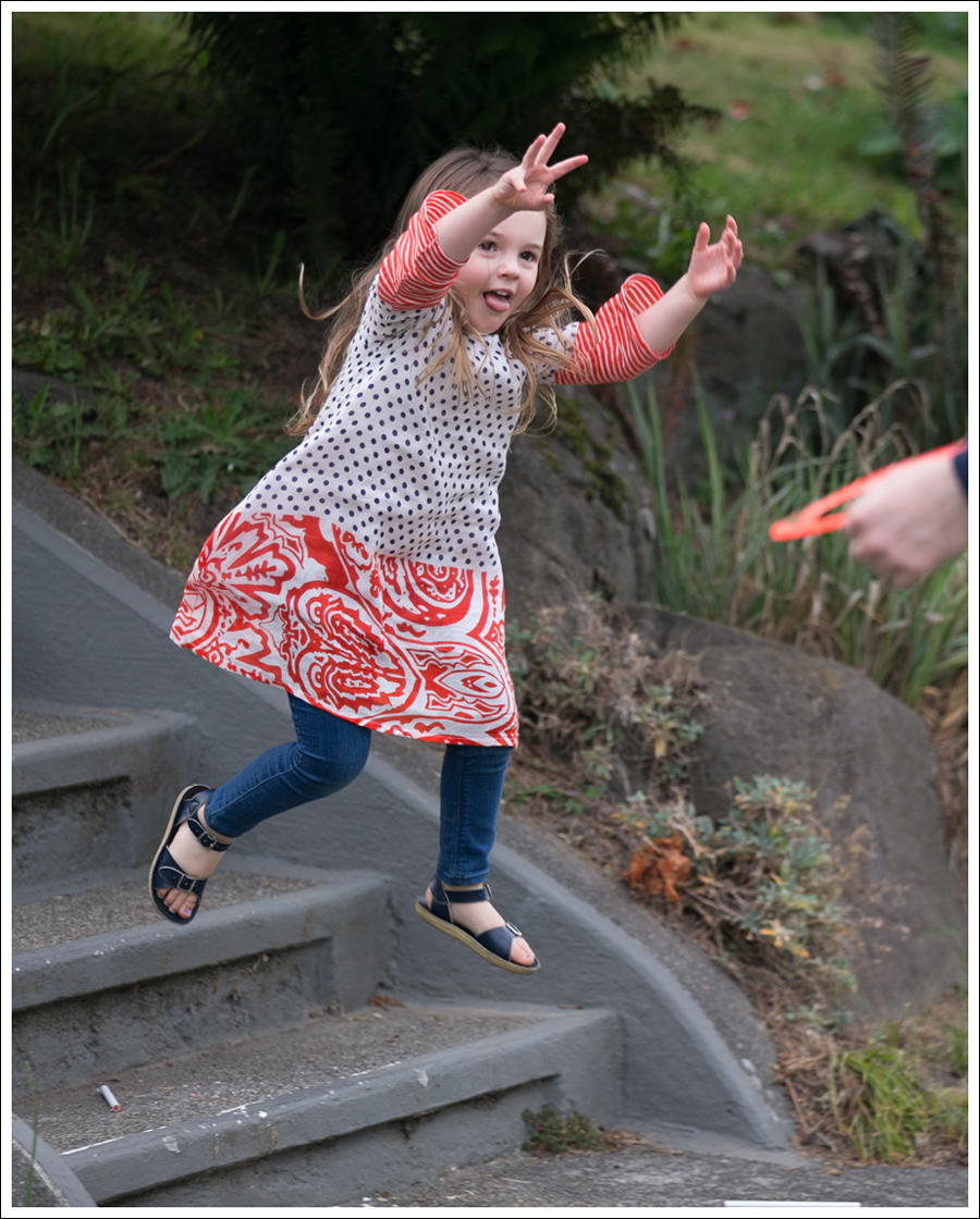 Blog YoBaby Tunic GapKids Jeggings Navy Saltwater Sun San Sandals-7