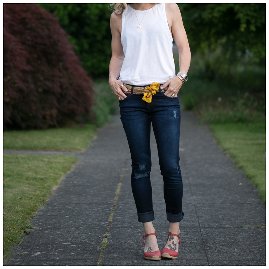 Blog Zara Muscle Tank Vintage Silk Scarf DL1961 Amanda Skinny Seville Me Too Espadrill Wedges-2