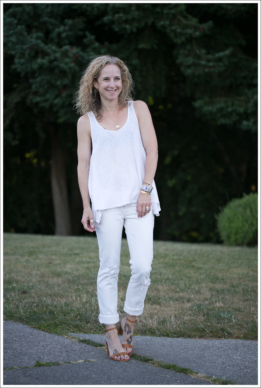 Blog Fresh Laundry Tank DL1961 Kate Destroyed Banana Repbublic Strappy Sandal-2