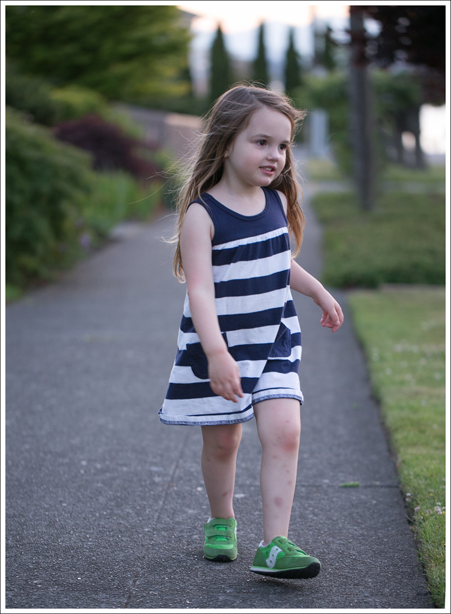 Blog Hanna Andersson Navy Stripe Dress Green Saucony-7