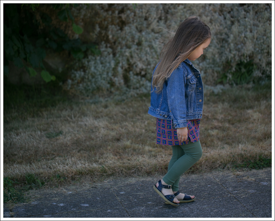 Blog Levis Jacket lilly pulitzer whale dress Peek Leggings Navy Saltwater Sandals-2