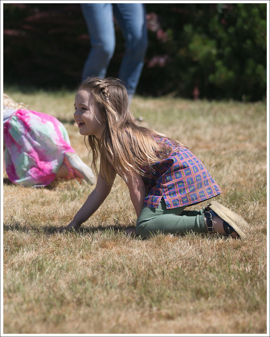 Blog lilly pulitzer whale dress Peek Leggings Navy Saltwater Sandals-3