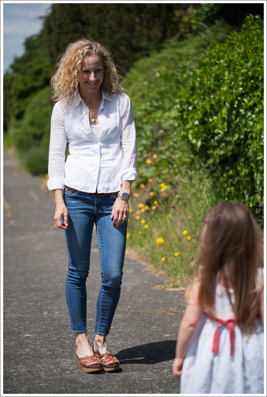 Blog Theory White Button Down AG Cropped Skinny Jeans Carlos Santana Tribe Clogs-3