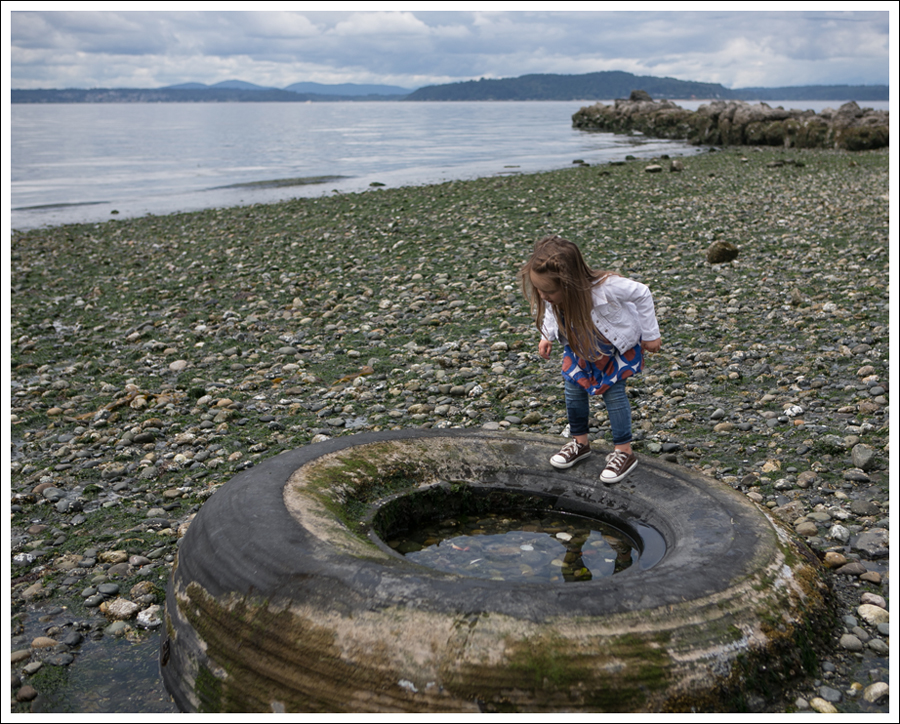 Blog GapKids White Denim Jacket Mini Boden Polka Dot Tunic Joes Jeans Jeggings Brown Converse-7