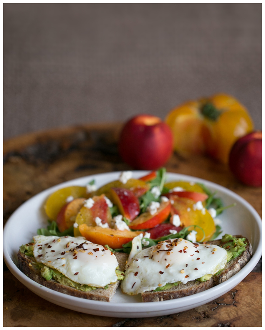 Blog Heirloom Tomato Nectarine Goat Cheese and Arugula Salad with Avocado Toast and Fried Egg-1