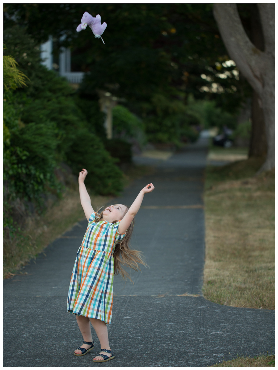 Blog polarn o pyret Plaid Dress Navy Saltwater Sun San Sandals-4