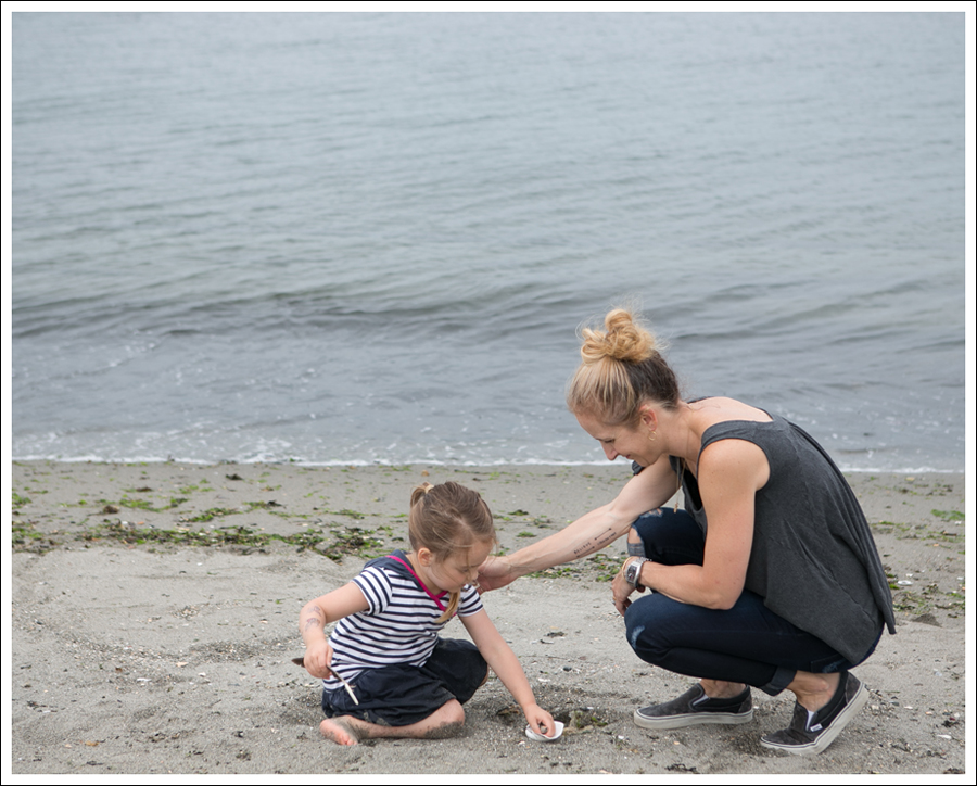 Blog Rachel Pally Gray Swing Tank DL1961 Amanda Skinny Seville Gray Checkered Vans-9