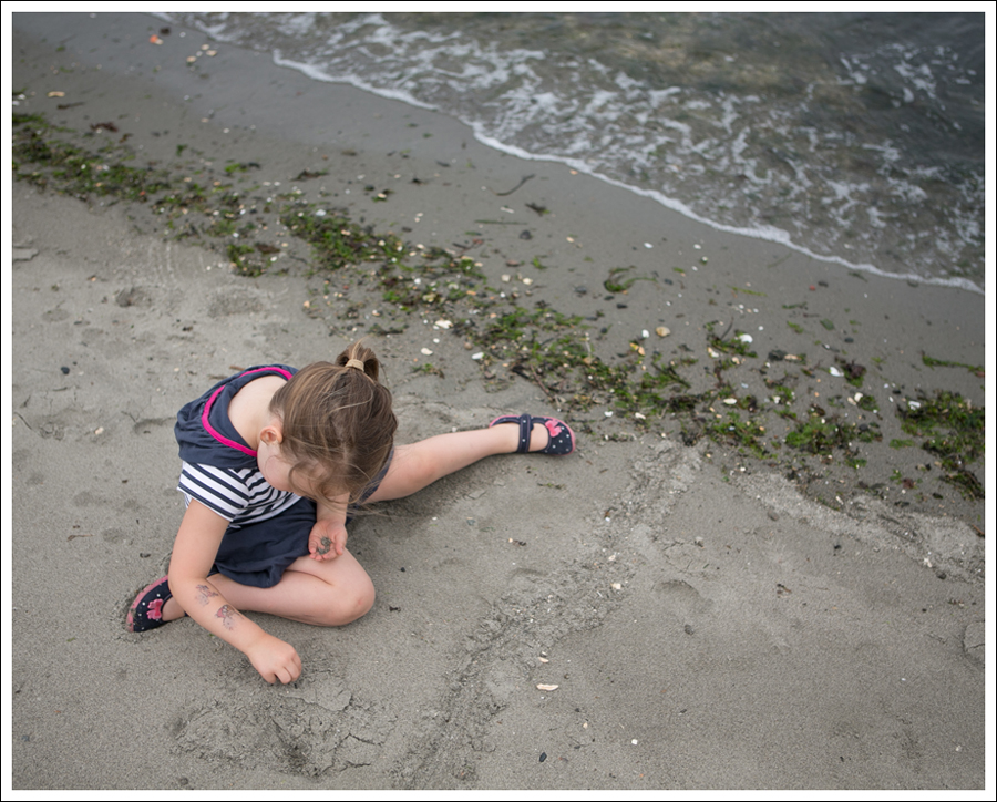 Blog tea collection kasato stripe dress with bubble dress KK canvas slippers-3