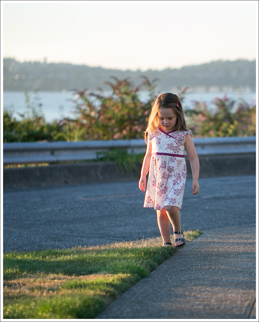 Blog Tea Collection Wrap Neck Mini Dress Navy Saltwater Sun San Sandals-10