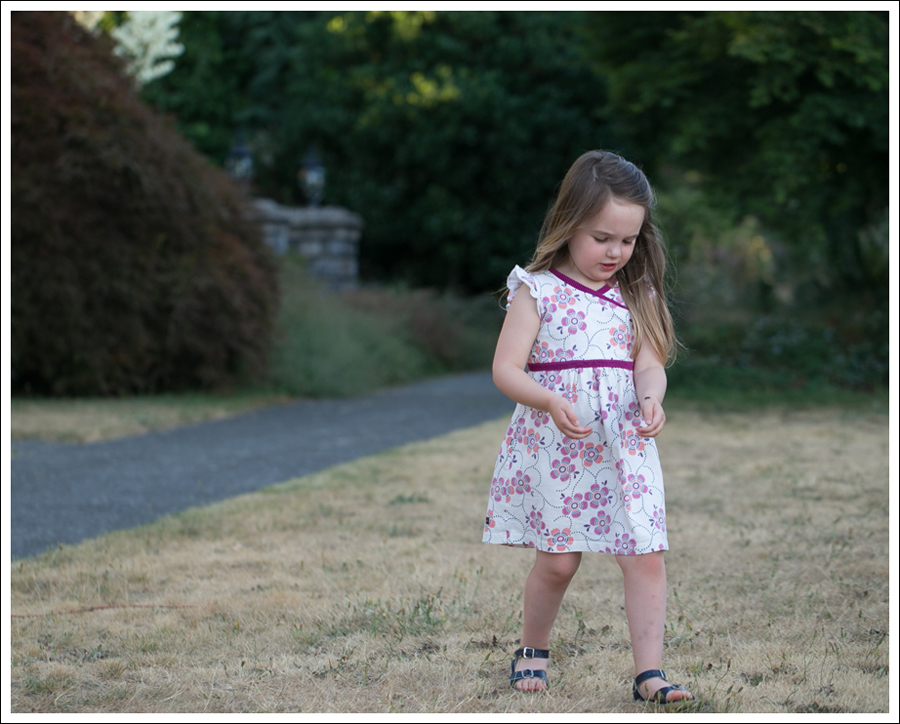 Blog Tea Collection Wrap Neck Mini Dress Navy Saltwater Sun San Sandals-2