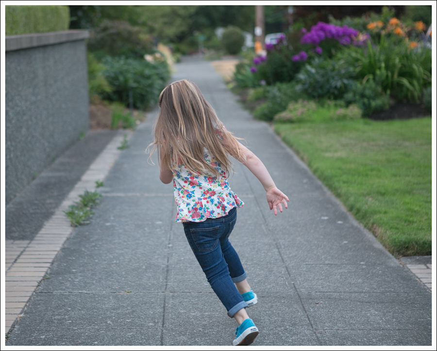 Blog Tucker and Tate Floral Tunic DL1961 Harper Turquoise Toddler Superga-18