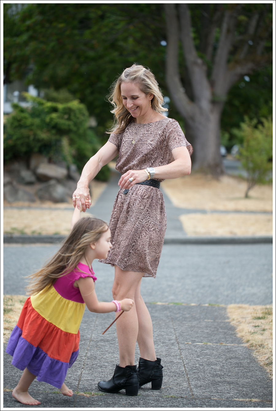 Blog Alice and Olivia Animal Print Silk Dress Sixty Seven Booties-6