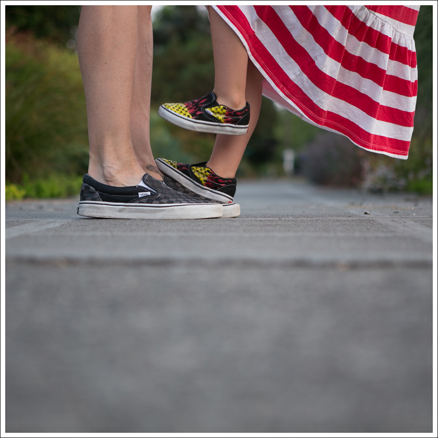 Blog Basil Hearts Lola Split Back Sweater DL1961 Lola Cut Offs Gray Checkered Vans-6