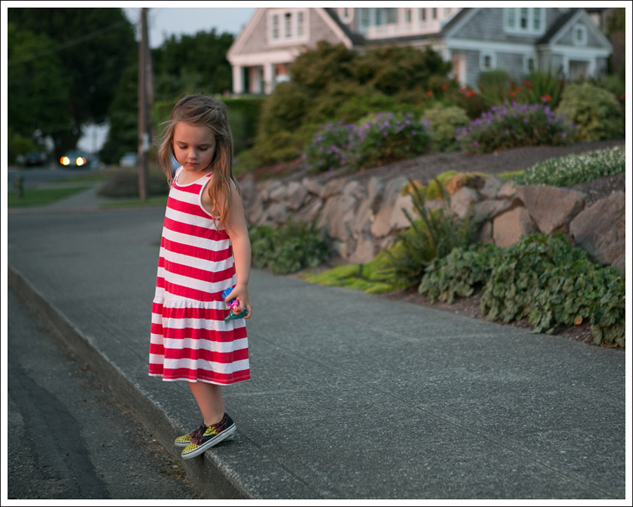 Blog HM Red Striped Dress Fire Checked Vans-11