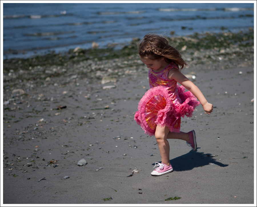 Blog Oh La La Couture Heart Tutu Dress Pink Converse-8