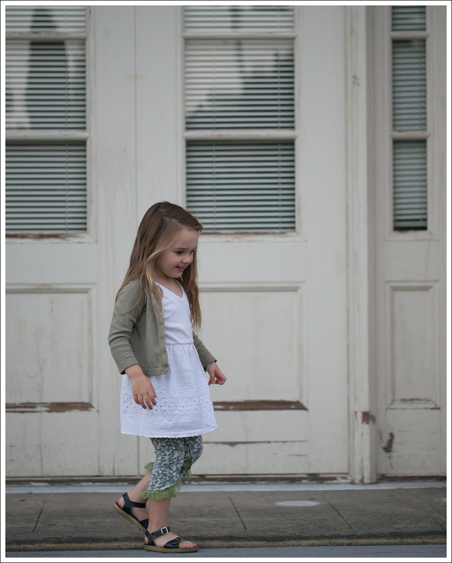 Blog Petit Bateau Cardigan Hanna Andersson Slip Dress Naartjie Leggings Saltwater Sun San Sandals-9