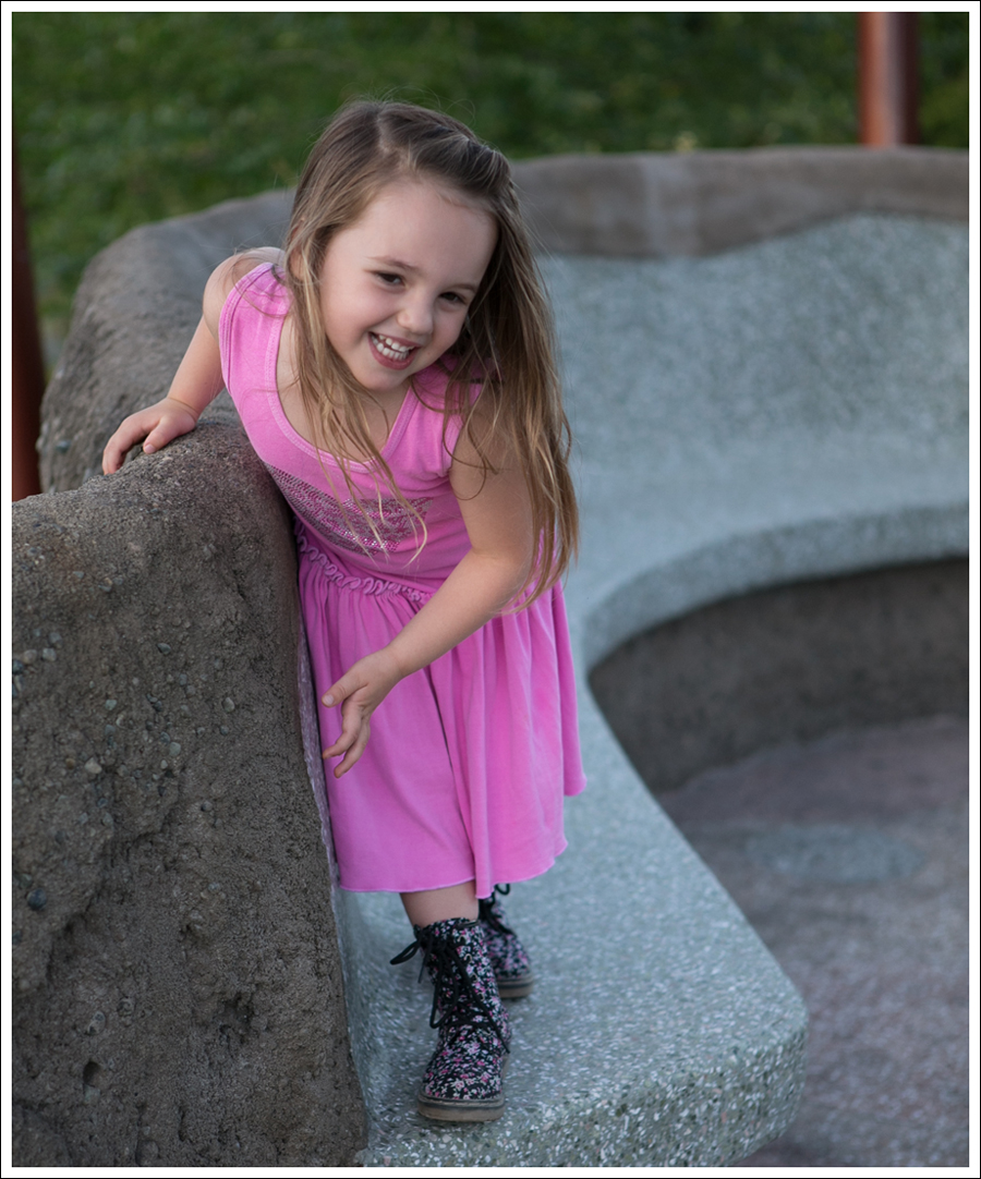 Blog Pink Heart Mignone Dress Floral Link Lace Up Boots-12