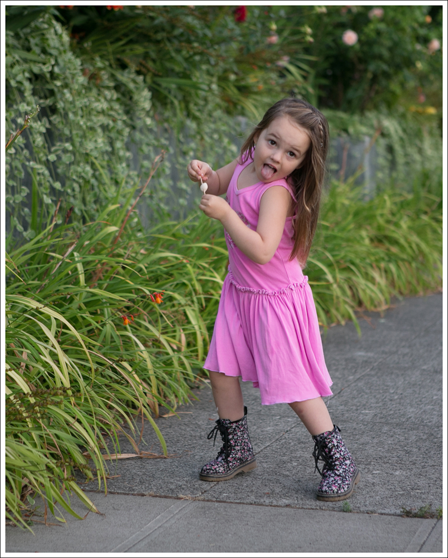 Blog Pink Heart Mignone Dress Floral Link Lace Up Boots-16