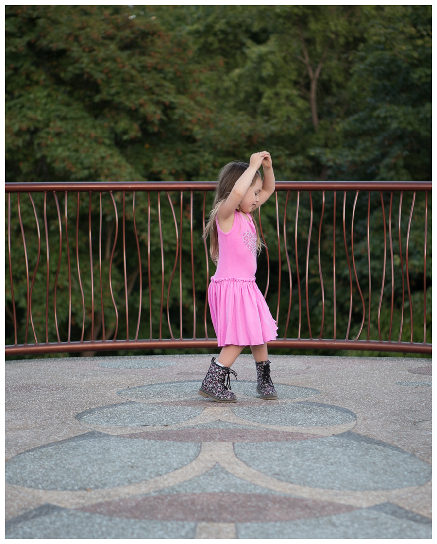 Blog Pink Heart Mignone Dress Floral Link Lace Up Boots-4