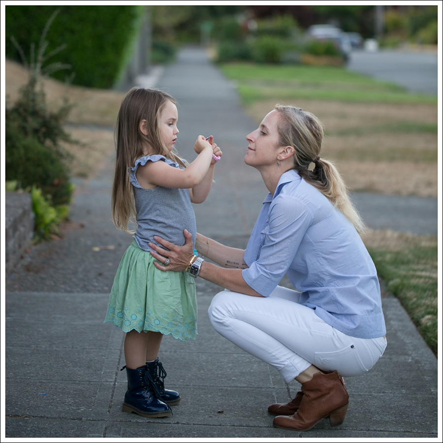 Blog Uniqlo Pinstripe Top DL1961 Amanda Sam Edelman Lisle Booties-4