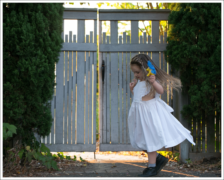 Blog Vintage White Apron Dress Dr Marten Lace Up Boots-4