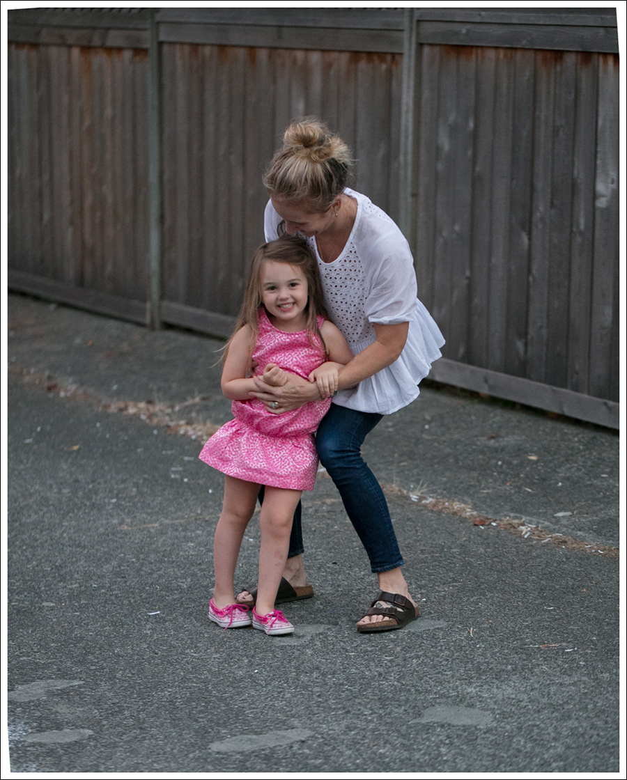 Blog White Eyelet Peplum Top Imogene and Willie Jesse Birkenstocks-8