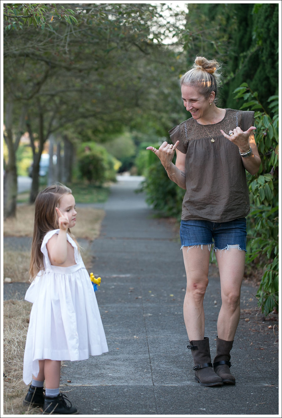 Blog Zara Brown Crochet Top Blouse Wrangler DIY Cut offs Rag and Bone Moto Boots-3