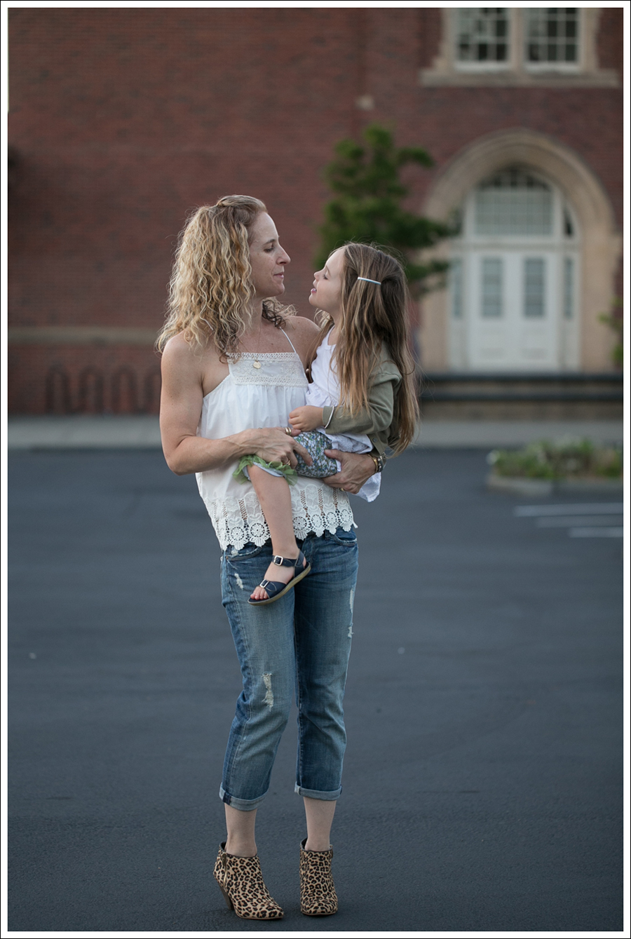 Blog Zara EMBROIDERED BIB FRONT TOP 7FAM Josafina Destroyed Crop Leopard Kimchi Blue Booties-5