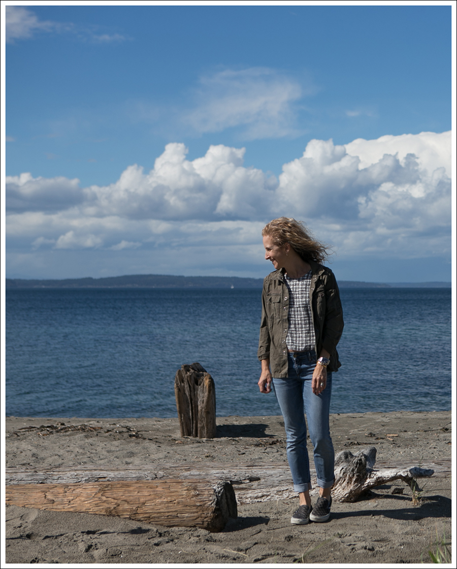 Blog Blank NYC Army Shirt Zara Geo Tank Joes Jeans Chelsea Checkered Vans-1